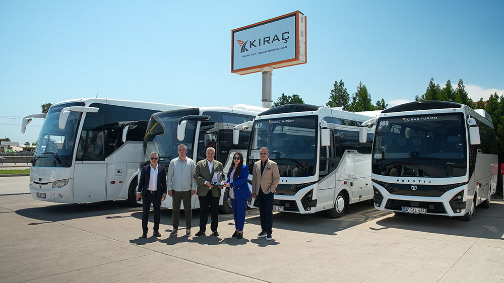Turizm sezonuna güçlü giriş yapan TEMSA, Kıraç Turizm’e 16 yeni otobüs teslim etti