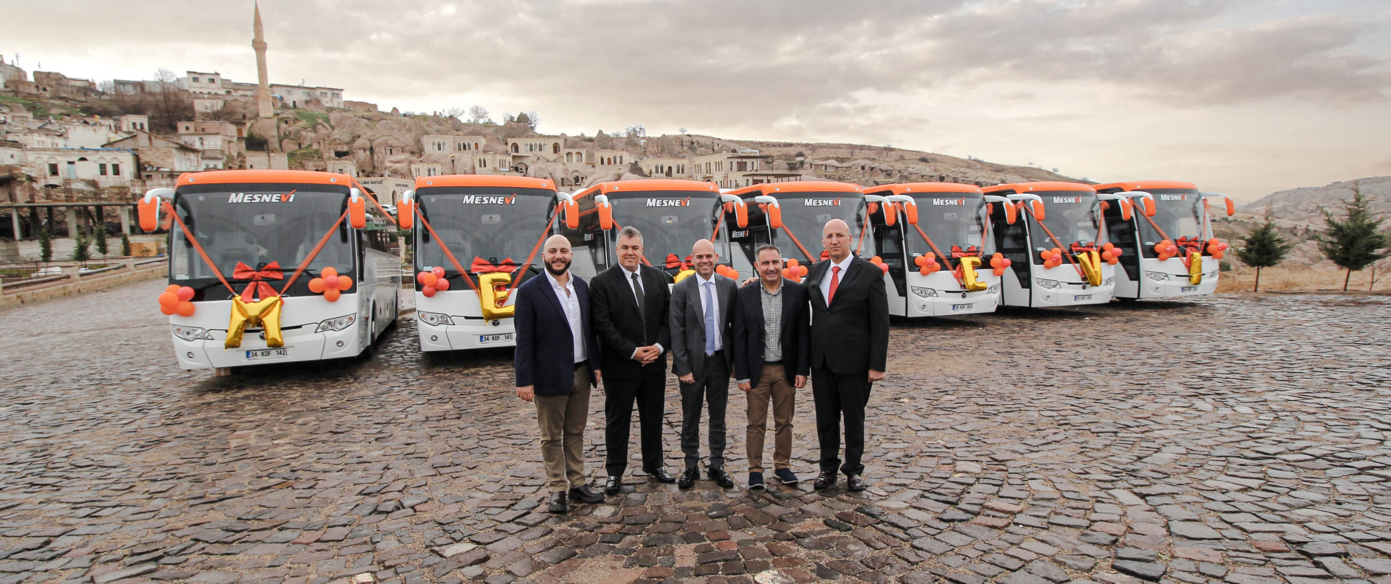 TEMSA ve Mesnevi, 31 Yıllık İş Birliğini 15 Otobüslük Yeni Teslimatla Taçlandırdı.